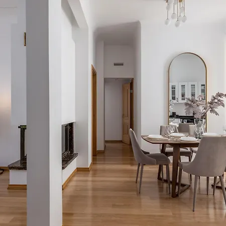 Art Noveau Old Town Apartment Riga